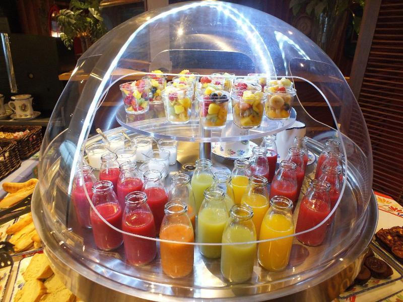Hotel - Restaurant - Salon De The Le Beausejour Trégastel المظهر الخارجي الصورة